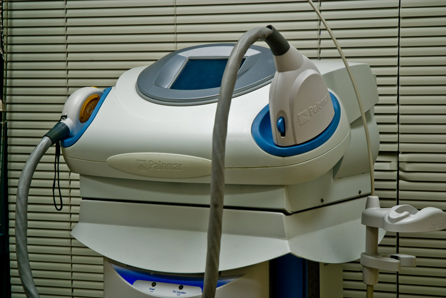 Palomar laser system in a Pure Light Laser treatment room